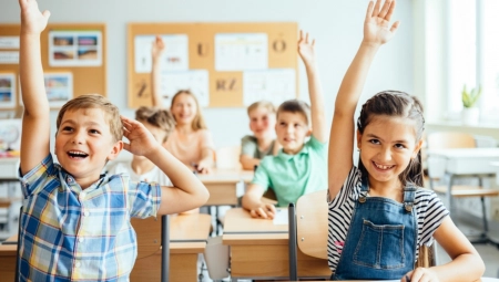 VAŽNA VEST ZA ĐAKE PRVAKE Od ponoći počinje prijava za upis u školu