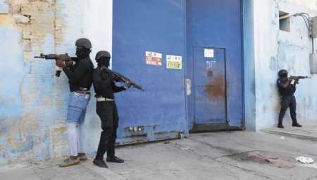 BRUTALNO NASILJE U HAITIJU Kanada započela evakuaciju svojih građana