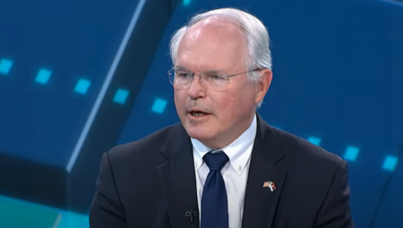 AMERIČKI AMBASADOR HIL "Niko nije bio oduševljen bombardovanjem, postojala je nada da se može izbeći"