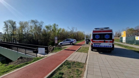 DETALJI UŽASA NA ZEMUNSKOM KEJU Na šetalištu izvukao pištolj, pa pucao sebi u stomak