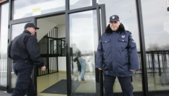 BIĆE IZA REŠETAKA DO 30 DANA Određen pritvor muškarcu koji je pozivao na terorizam