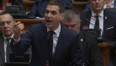 MILOŠ JOVANOVIĆ POKAZAO DA RADI PROTIV DRŽAVE Koalicija NADA napala sopstvenu otadžbinu!