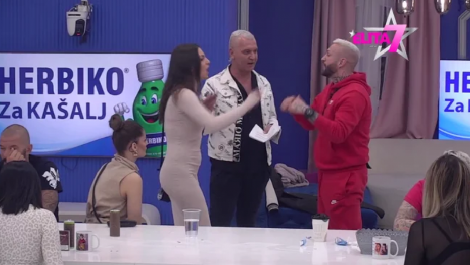 ŠA SKOČIO NA MIONU, ONA POBEGLA OD NJEGA! Reper saznao šta mu Jovanovićeva sprema nakon rijalitija: Hoćeš glavom da udaram ovde?!