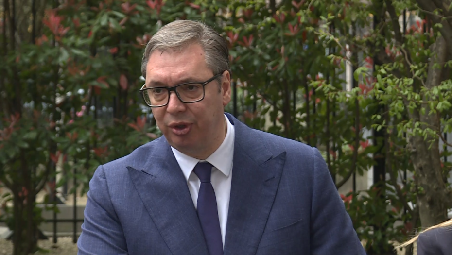 ČESTITAĆU KOME JA HOĆU! Vučić o poruci Putinu: Nisam bilo čiji sluga, sve što radim je u interesu naše zemlje i našeg naroda