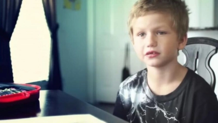 DEČAK TVRDI DA JE POGINUO U NAPADU NA KULE BLIZNAKINJE 11. SEPTEMBRA: Od njegove ispovesti PODILAZI JEZA (VIDEO)