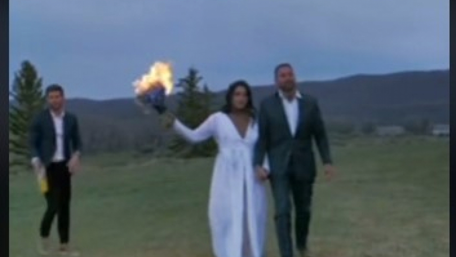 DA LI JE OVO MOGUĆE? Mlada i mladoženja na  dan venčanja napravili neverovatan potez, gosti zanemeli! (VIDEO)