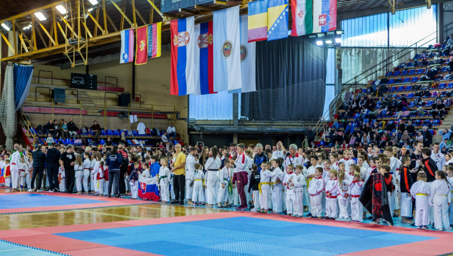 Subotica: Gradonačelnik Bakić otvorio tradicionalni 25. Super Enpi karate kup