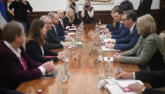 OGLASIO SE VUČIĆ POSLE SASTANKA SA PREDSTAVNICIMA MMF-A O jednoj temi se jutros posebno razgovaralo!