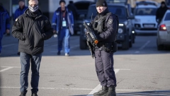 MASOVNA EVAKUACIJA U MOSKVI Ispražnjeno 10 tržnih centara