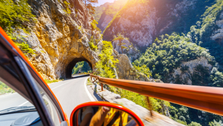 VELIKI PROBLEMI Turistički sektor Crne Gore na granici opstanka