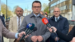 "NEMA TREĆE OPCIJE" Petković se obratio posle sastanka u Briselu o dinaru: Jasno je da EU ili nema, ili ne želi rešenje