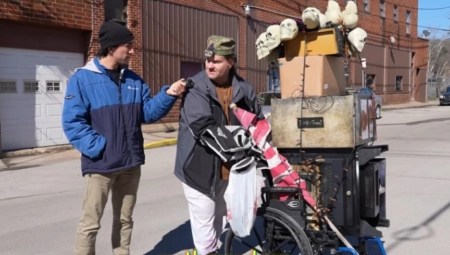 LJUDI SU KAO ZOMBIJI, BESCILJNO ŠETAJU PO ULICI Incest, narkomanija i beskućništvo: Upoznajte najsiromašniji deo Amerike