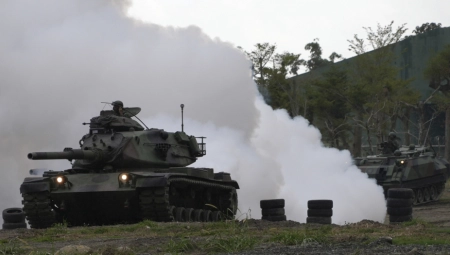 RASTU PRETNJE IZ KINE Tajvan pojačao vojne vežbe