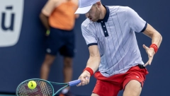 KAKAV ŠOK U MAJAMIJU Ispao veliki favorit, Medvedev dobio neočekivanog protivnika u četvrtfinalu