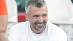 LJUBAV KRUNISALI U KALIFORNIJI, A ONDA ZAVRŠILI NA SUDU Znate li koja lepotica je bivša supruga Gorana Ivaniševića?