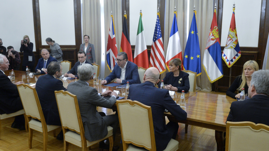 Počeo sastanak predsednika Vučića sa ambasadorima zemalja Kvinte (FOTO)