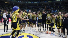 POTRES U EVROPSKOJ KOŠARCI Fenerbahče "otima" igrača najvećem rivalu? Kako bilo, Madaru se ne piše dobro