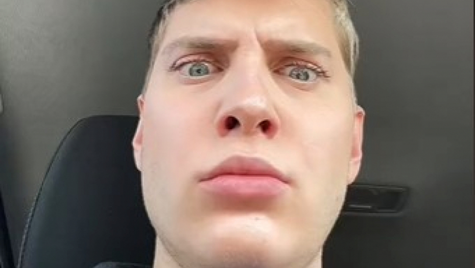 KONOBAR NIJE DOBIO BAKŠIŠ OD NEZADOVOLJNE KORISNICE Rešio da se osveti na najsuroviji način! (VIDEO)