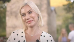 HITNO PREKINUT PROGRAM NA RTS-U Voditeljka grca u suzama, ne može da dođe sebi