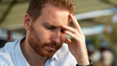 "SVAKA PREKINE KONTAKT SA MNOM ZBOG TOGA" Momak zbog OVE STVARI nema sreće u ljubavi