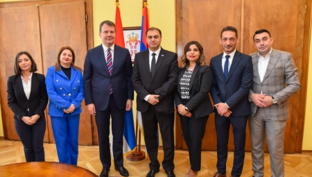 Mirović primio predstavnike Nacionalnog saveta romske nacionalne manjine (FOTO)