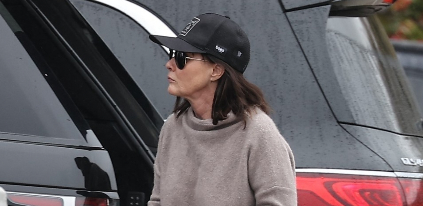 "ŽELIM DA MOJ PEPEO POMEŠAJU SA PEPELOM MOG PSA I OCA" Šenon Doerti sve isplanirala pre svoje smrti, pa čak i haljinu u kojoj će je sahraniti