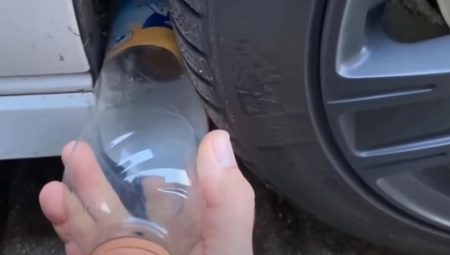 VOZAČI, OPREZ! Ako primetite plastičnu flašu ispod točka, nikako ne radite jednu stvar! (VIDEO)