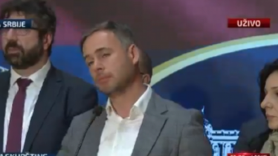 OPOZICIJA NAJAVILA BOJKOT IZBORA Stigle prve reakcije: "Narod ih poslao u političku istoriju"