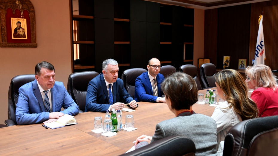 UGROŽAVAJU OPSTANAK SRBA Međunarodna zajednica kontinuirano nagrađuje Prištinu