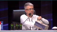 OVA PEVAČICA JE PREVARILA SAŠU POPOVIĆA! Sve ga je slagala, on joj poverovao, istina kasno otkrivena!