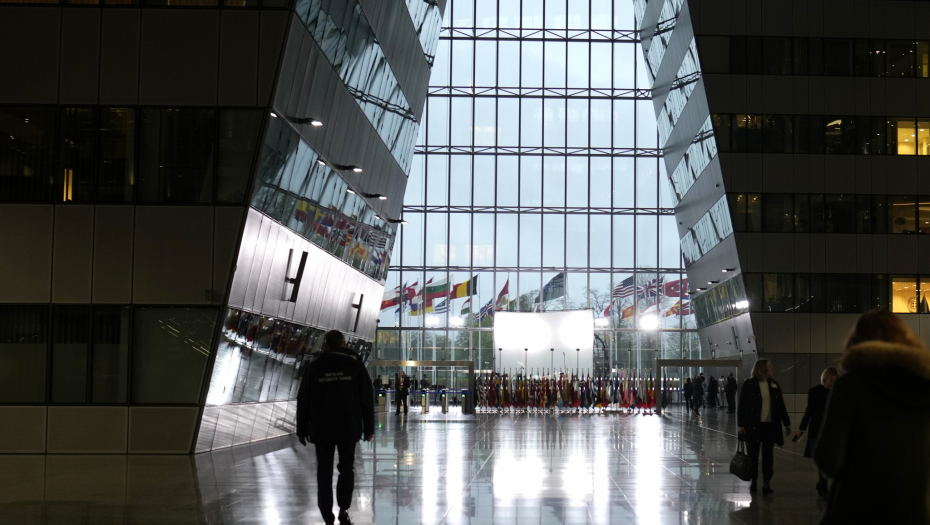 RUSIJA NANIŠANILA NATO KOMANDNE CENTRE! Putinov savetnik otkriva koje mete ciljaju!