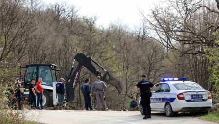 NALETELI SU NA DANKU (2) U PUNOJ BRZINI! Otkrivena jeziva istina o ubistvu devojčice
