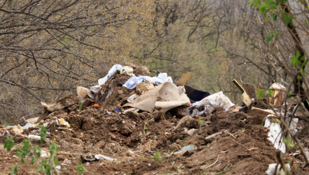 STRAVIČNO! NA OVOM MESTU SU MONSTRUMI ZAKOPALI DANKU Svi prilazi blokirani, sve vrvi od policije!