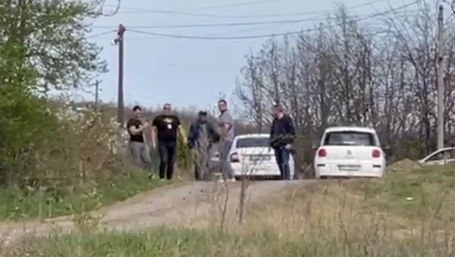 IZVINJENJE PORODICI JANKOVIĆ ZBOG NENAMERNE GREŠKE Objavljena pogrešna fotografija  Branislava umesto Dejana