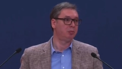 VUČIĆ BIJE TEŠKU BITKU, ALI NISU SVI NA STRANI SRBIJE Pogledajte kako čak OSAM LIDERA Đilasove koalicije tvrdi da Srbi JESU GENOCIDNI! (VIDEO)