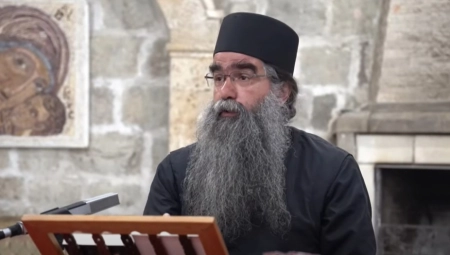 OTAC RAFAILO OBJASNIO ZAŠTO STRADAJU DECA Odgovorio na VELIKU hrišćansku DILEMU