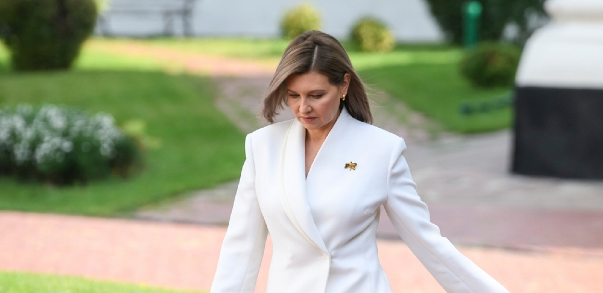 JEDAN DETALJ UZBURKAO MREŽE Žena Zelenskog izazvala gnev