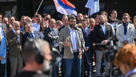 U BEOGRADU VEĆ 12-13% RAZLIKE ZA SNS Opozicija u šoku, stigla im najnovija istraživanja javnog mnjenja