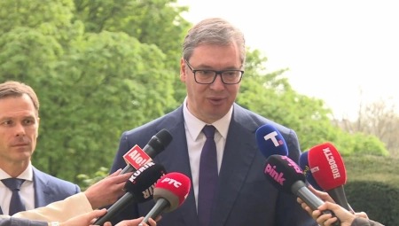 VUČIĆ IZ FRANCUSKE: Bitno da nikada ne bude ugroženo dobavljanje nuklearnog goriva