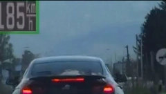 DIVLJAO NA PUTU GDE JE OGRANIČENJE 50 Vozio 185,9 km/h, preticao na punoj liniji (FOTO)