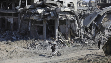 UOČI KOPNENE OFANZIVE Izrael priprema 40.000 šatora za Palestince koje će raseliti iz Rafe