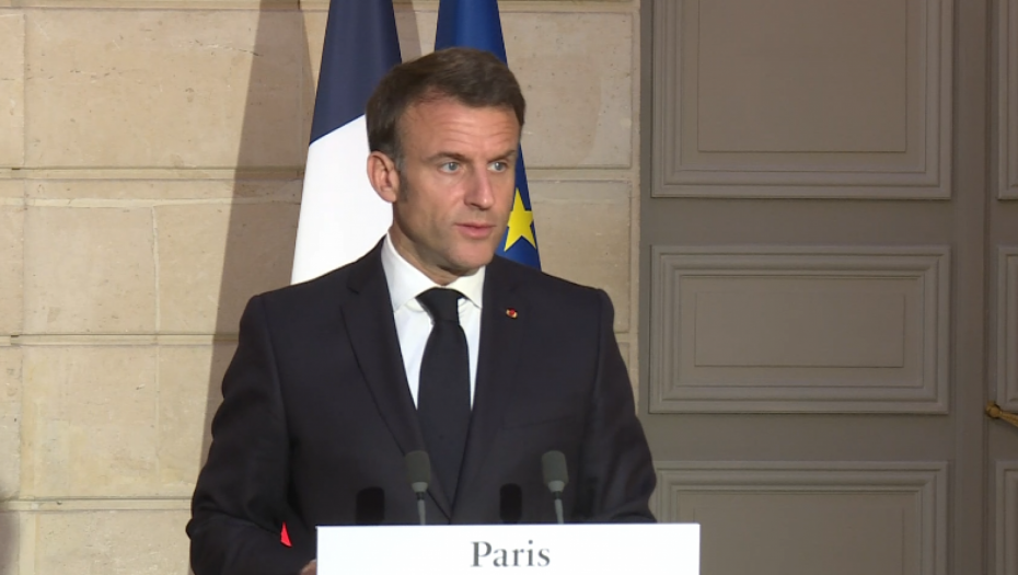 MAKRON DOČEKAO VUČIĆA U PARIZU "Srbija ne sme da sumnja u evropsku budućnost"