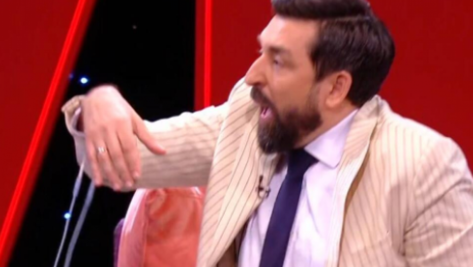 ŠOK PRIZNANJE OGNJENA AMIDŽIĆA! Voditelj otkrio: Završio sam u zatvoru nakon snimanja spota!