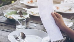 Dve kafe skuplje od kilograma mesa - šok račun iz Crne Gore: Đetići "deru" sa cenama