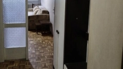 STAN IZGLEDA KAO BUNKER, A CENA KIRIJE JE DA SE SMRZNEŠ Oglas za izdavanje razbesneo Beograđane! (FOTO)