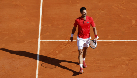 NENAD SAD ZNA KAKO JE BILO IVANIŠEVIĆU Novak ponovo vikao na Zimonjića, uprono ponavljao jednu reč