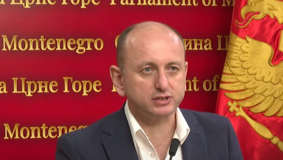 "AKO PRISTANEMO DA NAS ZAPAD OVOM REZOLUCIJOM ČIPUJE, NE TREBA NI DA POSTOJIMO" Kneževićev govor dirnuće u SRCE svakog SRBINA!