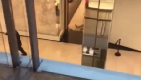 (UZNEMIRUJUĆI VIDEO) PRVI SNIMCI HAOSA U AUSTRALIJI Najmanje četiri osobe poginule , među žrtvama su majka i beba