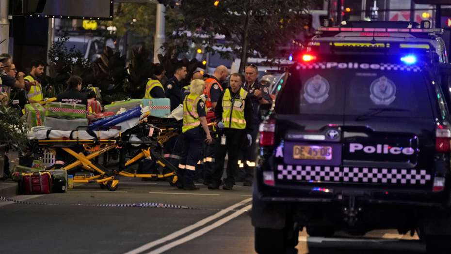 DETE (2) PALO SA DRUGOG SPRATA Drama u Sidneju, dečak hitno prebačen u bolnicu