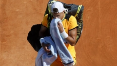 NEVIĐENI SKANDAL POTRESAO MONTE KARLO Oglasio se teniser kog su brutalno pokrali protiv Noletovog velikog rivala, njegove reči odjeknule belim sportom